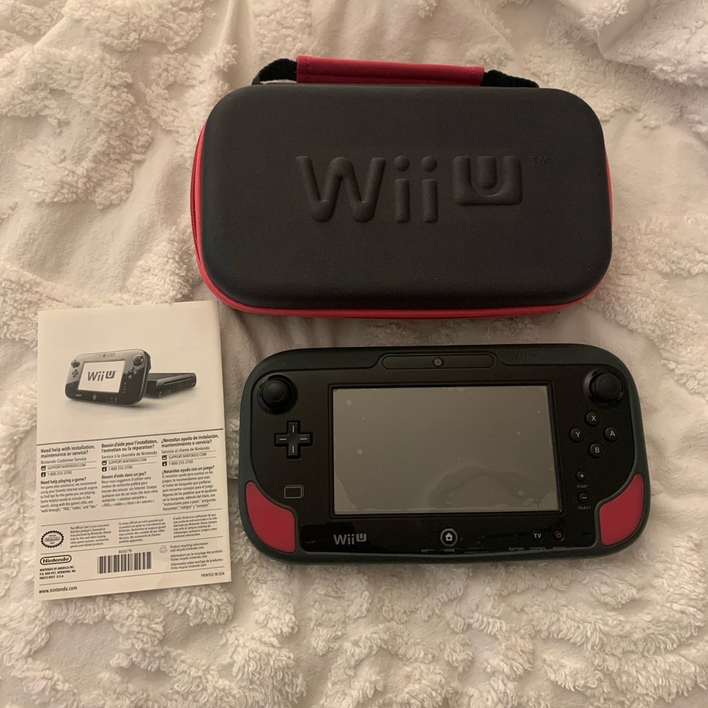WHOLE WII U SET and 2 games!!!